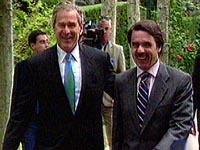 Fotografa Aznar, durante la visita de Bush a Espaa a principios de verano