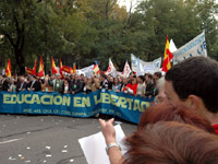 La manifestación, a su paso por La Cibeles (FOTO: Álvaro Abellán)