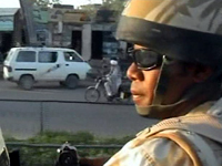 Fotografa Un soldado estadounidense patrulla por Iraq