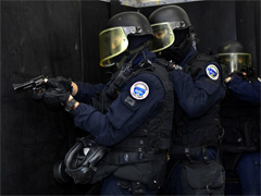 Fotografa Fuerzas especiales de la Gendarmera gala (FOTO: Gendarmera de Francia)