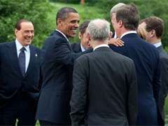 Fotografía de Portada: Obama bromea con varios líderes mundiales durante la cumbre (FOTO: Casa Blanca/Pete Souza)
