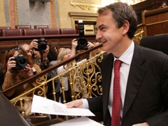 Fotografa de Portada: Zapatero, en su comparecencia ante el Congreso de los Diputados (FOTO: La Moncloa)