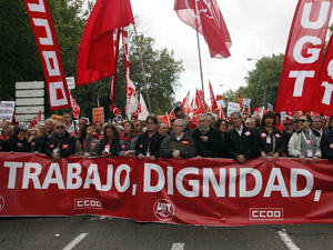 Fotografa de Portada: Cabecera de la manifestacin del 1 de Mayo en Madrid (foto: UGT)