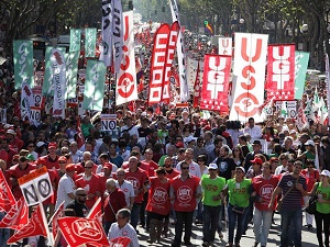 Fotografa de Portada: Marcha sindical en Madrid para defender los derechos de los trabajadores  (foto: UGT)