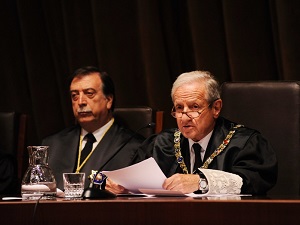 Fotografa de Portada: Pascual Sala abandona el TC tras la polmica sentencia sobre el Estatuto de Catalua (foto: Tribunal Constitucional)