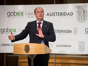 Fotografa de Portada: El presidente extremeo, Jos Antonio Monago, en un acto de su gobierno (foto: Junta de Extremadura)