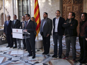 Fotografa de Portada: Artur Mas, al anunciar el acuerdo de partidos para el referndum (foto: Generalitat de Catalua)