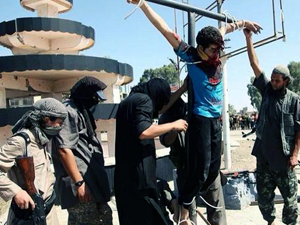 Fotografa Un cristiano muere crucificado a manos de radicales islamistas
