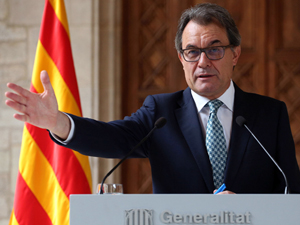 Fotografa de Portada: El presidente Artur Mas al anunciar la consulta simblica del 9-N (foto: Generalitat de Catalua)