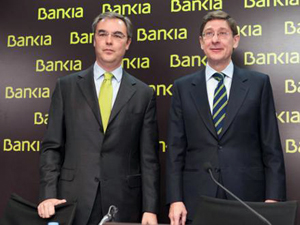 Fotografa Jos Ignacio Goirigolzarri y Jos Sevilla en la presentacin de resultados del banco (foto: Bankia)