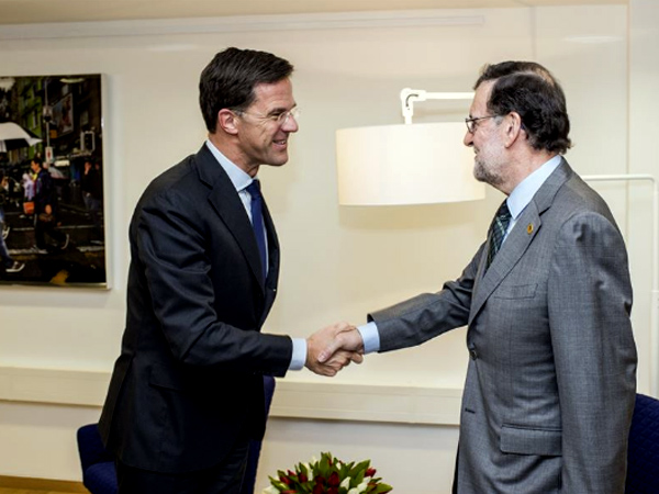 El primer ministro de Holanda, en una visita a una empresa (foto: Gobierno de Holanda)